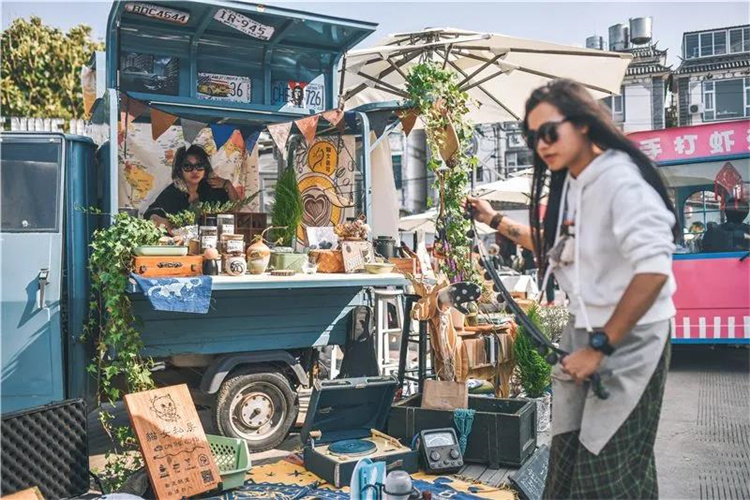 大理麋鹿星球——市集美食、文藝演出、潮人拍攝的新地標，原四季集市，是大理小眾打卡地
