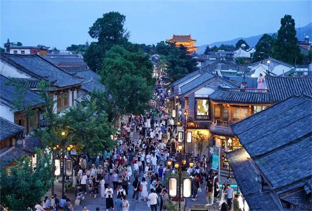 文旅周刊丨大理一村落擬入選中國美麗休閑鄉村、暑期大理旅游“熱”力十足